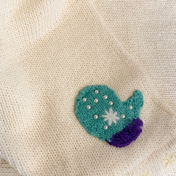 Quacker Factory 1X Ivory Embroidered Cardigan Sweater Embellished Mittens Angel - Picture 10 of 13